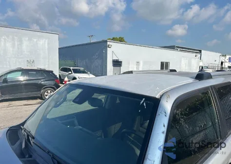 2021 Toyota 4Runner z USA, uszkodzony, nr VIN JTEMU5JR1M5929960